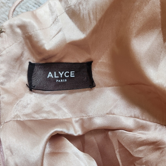 Elegant Pale Pink Alyce Paris V-Neck Short Dress Size 10 - Picture 5 of 8